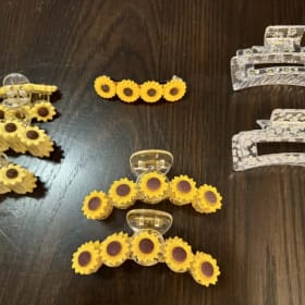 Hair clips sunflower small item