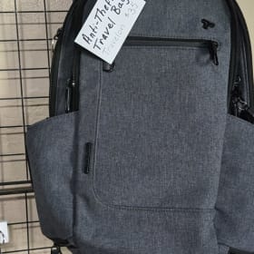 Traveling Anti-theft Bag item