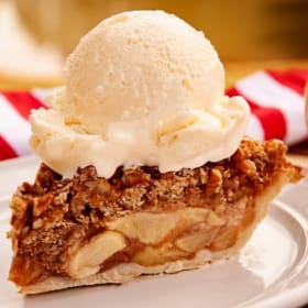 Traditional Apple Pie item