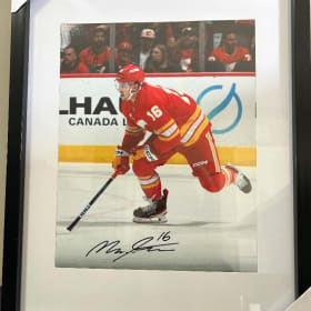 Morgan Frost signed picture item