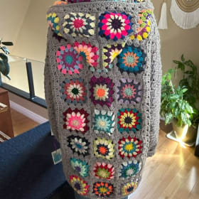 Mani, Mochas & Made with Love item