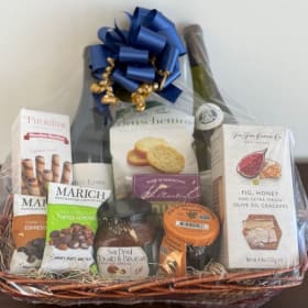 Assorted Wine & Snack Basket item