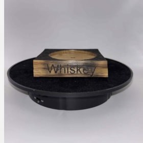 Whiskey glass holders item