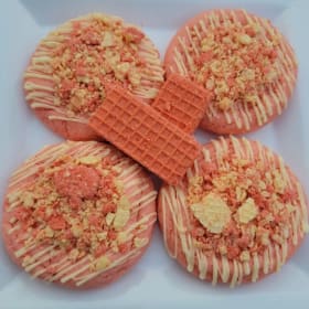 Strawberry Crunch Cookies item