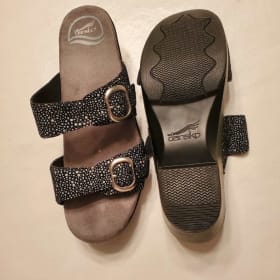 Women's Sandals item