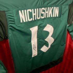 Colorado Avalanche Valeri Nichushkin signed jersey item