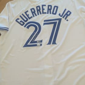 Vladimir Guerrero Jr. Signed Toronto Blue Jays Jersey item