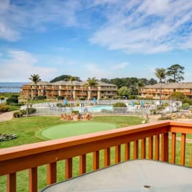 Two Nights @ Seascape Resort – Steps from Ocean & Pickleball item