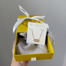 Kendra Scott Necklace item