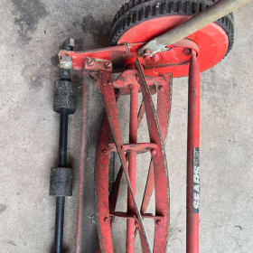Push Lawnmower item