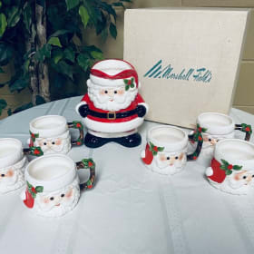 Santa Mugs item