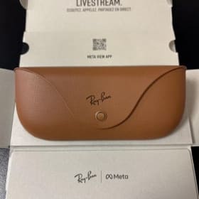 Meta Ray Ban Sunglasses - Wayfarer item