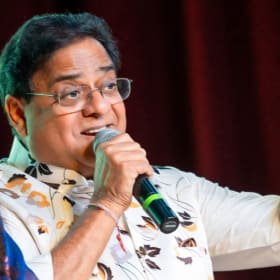 Photo of Exclusive Private Bollywood Singing Performance by Manohar B (Copy)