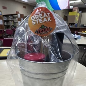 Texas Roadhouse Basket & Gift Certificate item