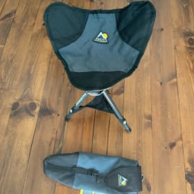 29-Tabouret compacte GCI - valeur $50 item