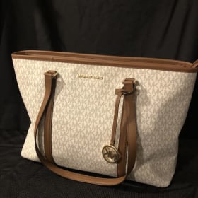 #21 tan and brown handbag item
