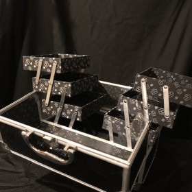 #23 make up case item