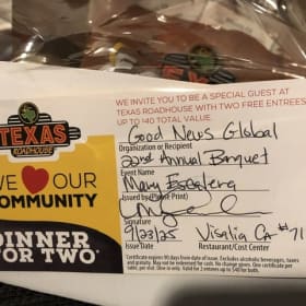 #16 Texas Roadhouse basket item