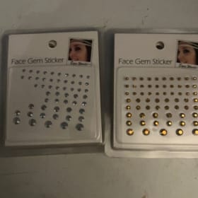 Da Cool Spot Face charms item