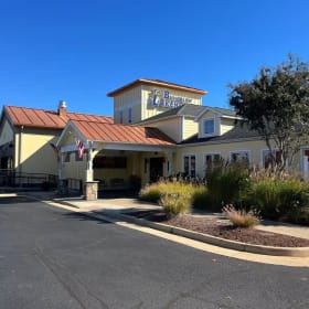 13 Bungalow Bliss item