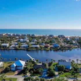 Sanibel 3/2.5 House - One Week Rental, sleeps 7 item