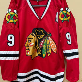 Signed Bobby Hull Jersey item