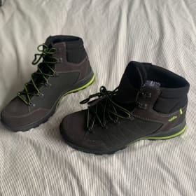 73-Bottes Torsby GTX grandeur 42 - valeur $300 item