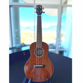 Kahiko Acacia Concert Ukulele item