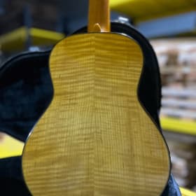 Kahiko Tenor Ukulele item