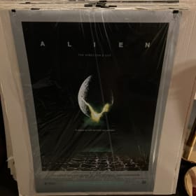 ALIEN DIRECTOR’S CUT (2003) POSTER MINOR DAMAGE 27x40 D/S item