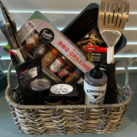 Backyard BBQ Basket item