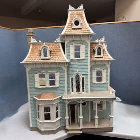 Doll House with Accessories item