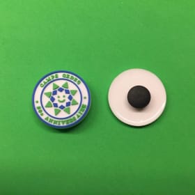 Pin pour chaussures crocs item