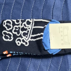 FANDANGO POPCORN SOCKS NEW MOVIE TICKET BUYING SERVICE item