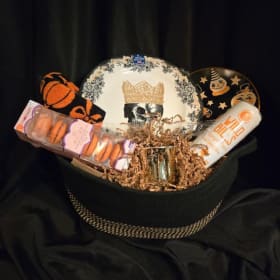 Item #14 "I Fall to Pieces" Basket item