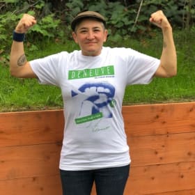 Deneuve T-shirt item