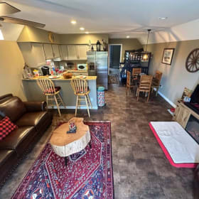 #38 Eastern Shore Hideaway item