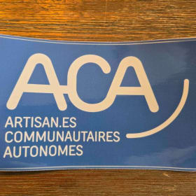 2 Autocollants (NON MEMBRE) Artisan.es fond bleu item