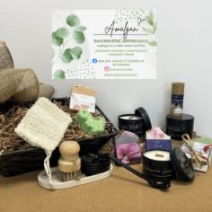 LOT #18 - PANIER DE PRODUITS ARTISANAUX - 100 $ item