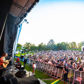 Paire de passeports - Fête du Lac des nations item