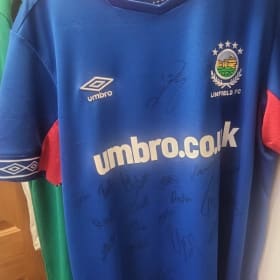 Signed Linfield FC Jersey – 2019/20 Title-Winning Season item