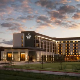 Weekend Stay and Breakfast for 4 in Modern Luxury item