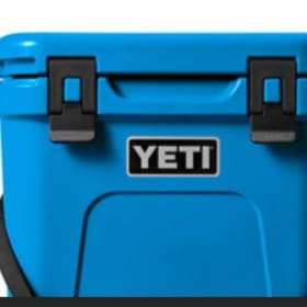 YETI Roadie 24 Cooler Blue Wave item