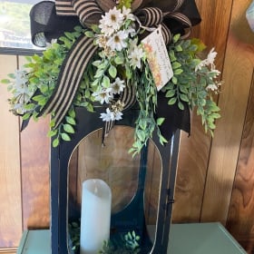 Guiding Light Lantern donated by PVA Leslie Kiser Roseberry item