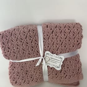 🐾 Handmade Wreath & Cozy Afghan Duo item