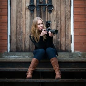 Miko Photography Family Photo Session + 11x14 Print item