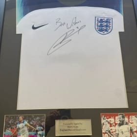 Harry Kane - Signed England Shirt item