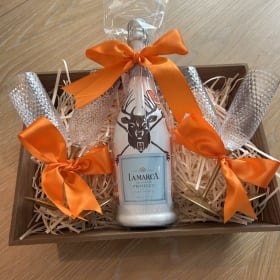 Hunter Strong Sip sip basket item