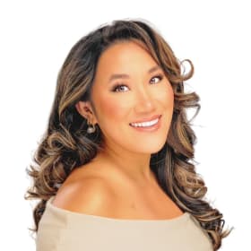 MACKENZIE SAEPHANH - MISS DELEGATE item