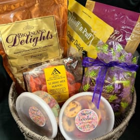 21. Hawaiian Snack Attack! Basket item